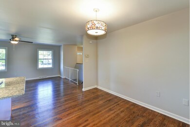 3217 Groveton St, Alexandria, VA 22306 - photo 4
