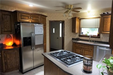 324 N 2nd St, West Newton, PA 15089 - photo 7