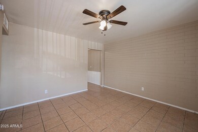 1915 N 26th Place unit 1, Phoenix, AZ 85008 - photo 5