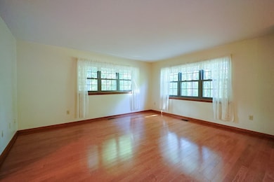 2 Victoria Dr unit 1, Auburn, MA 01501 - photo 7