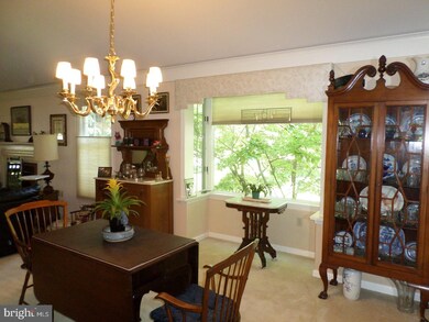 1963 Meadow Ln, Reading, PA 19610 - photo 3