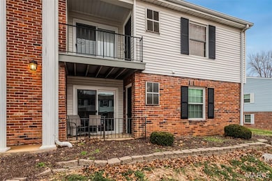 1419 Durango Ln unit 1, Fenton, MO 63026 - photo 2