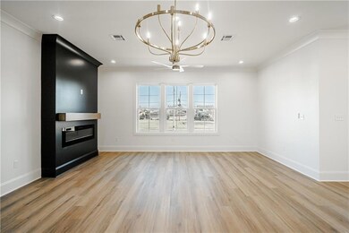 1702 Schnell Dr, Arabi, LA 70032 - photo 5