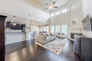 27618 Lakeway Trail Ln, Fulshear, TX 77441 - photo 5