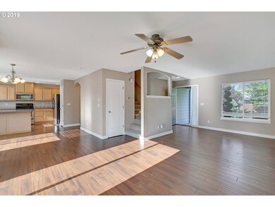 4466 5th St, Hubbard, OR 97032 - photo 4