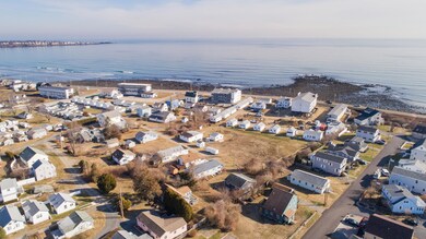 17 Carlton St, York, ME 03909 - photo 4