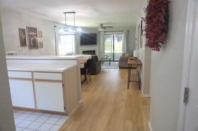 VINYL PLANK FLOORING