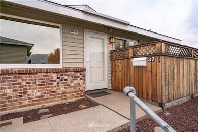 100 Simon St SE unit 37, East Wenatchee, WA 98802 - photo 2