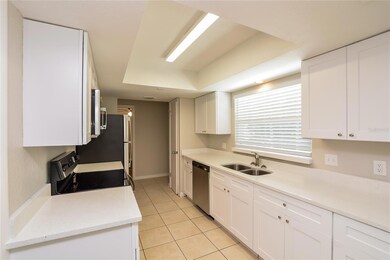 1870 Tigerwood Ct, Orlando, FL 32818 - photo 7