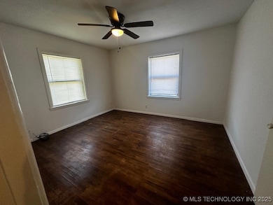 231 W 14th St, Ada, OK 74820 - photo 5