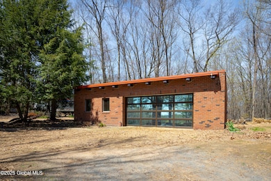 178 Clamsteam Rd, Halfmoon, NY 12065 - photo 3