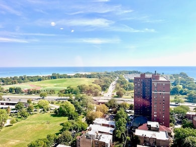 4343 N Clarendon Ave unit 2504, Chicago, IL 60613 - photo 7