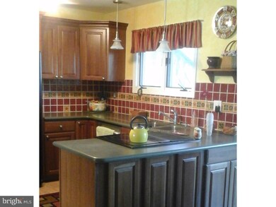 657 Niblick Ln unit 16, Wallingford, PA 19086 - photo 6