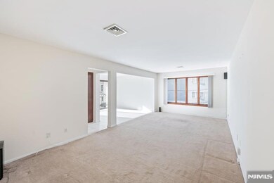 314 Palisade Ave unit B1, Cliffside Park, NJ 07010 - photo 3