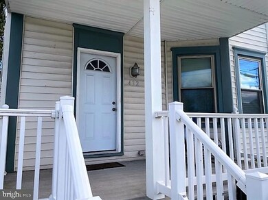 432 S Queen St, Littlestown, PA 17340 - photo 4