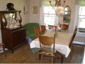 1031 Daniel Webster Hwy, North Woodstock, NH 03262 - photo 6