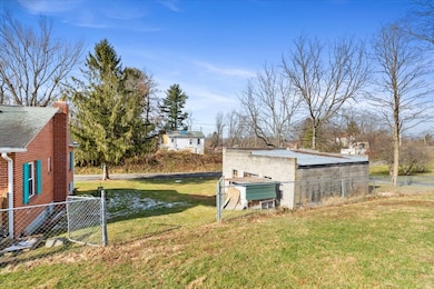 304 S Greever St, Rural Retreat, VA 24368 - photo 7