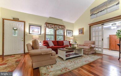 23246 Scotch Pine Ct, California, MD 20619 - photo 4