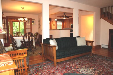 7 Manville St, Great Barrington, MA 01230 - photo 2