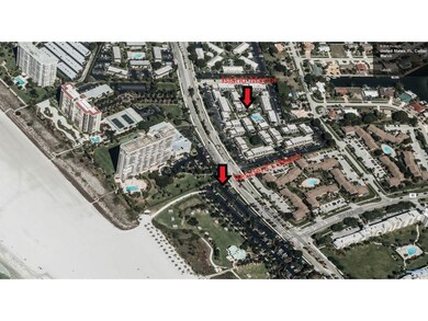 2 blocks to Residents Beach