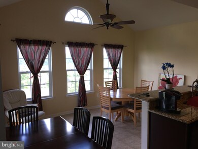 12502 Macintosh Ct, Fort Washington, MD 20744 - photo 5