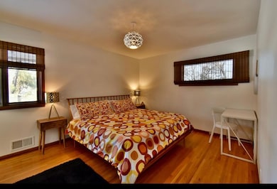 239 Byrondale Ave, Wayzata, MN 55391 - photo 3