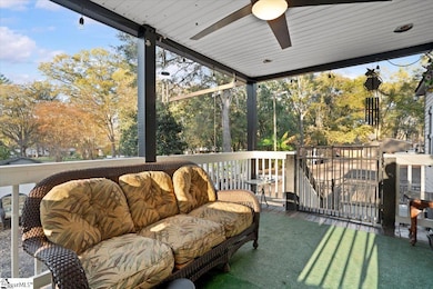 219 Shady Acres Cir, Greenville, SC 29611 - photo 2