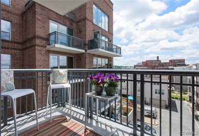 Located off of living rrom, has river view!