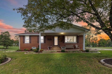 113 Perry St, Science Hill, KY 42553 - photo 2