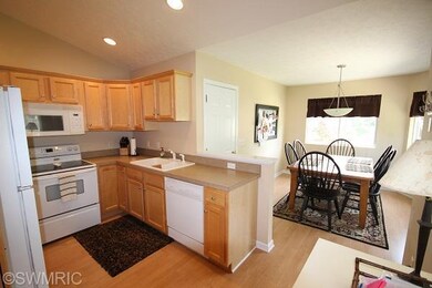 7471 Navajo Valley Dr SW unit 61, Byron Center, MI 49315 - photo 2