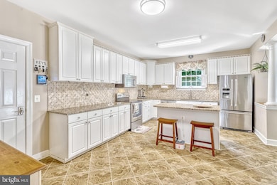 101 Stafford Stone Dr, Stafford, VA 22554 - photo 7