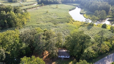 933 Pleasant Point Rd, Surry, VA 23883 - photo 7