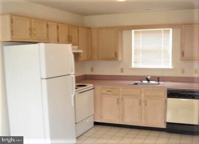 2025 W Cedar St, Allentown, PA 18104 - photo 2