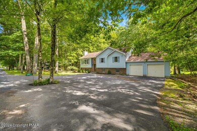 2145 Sassafras Ln, Kunkletown, PA 18058 - photo 2