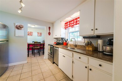 43 New Britain Dr, Warwick, RI 02889 - photo 7