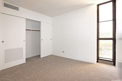 Mott-Smith Laniloa unit 1914, Honolulu, HI 96822 - photo 4