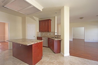 301 Sycamore Dr, Murphy, TX 75094 - photo 5