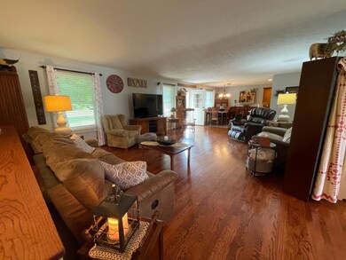 882 Covey Ct, La Porte, IN 46350 - photo 7