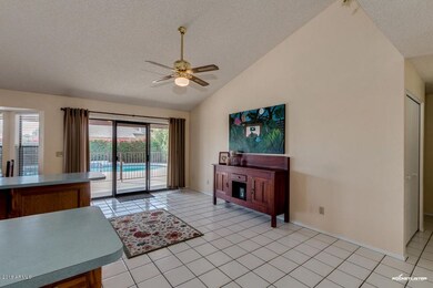 Family room 1
