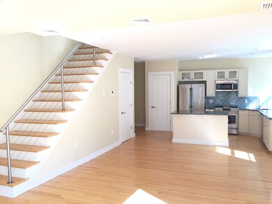 72 Hamilton St unit 7, Cambridge, MA 02139 - photo 3