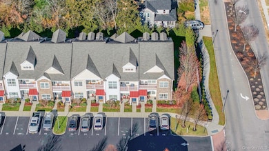 73 Millie Ct, Patchogue, NY 11772 - photo 6