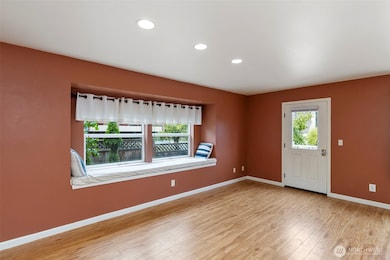 1229 14th St, Port Townsend, WA 98368 - photo 6