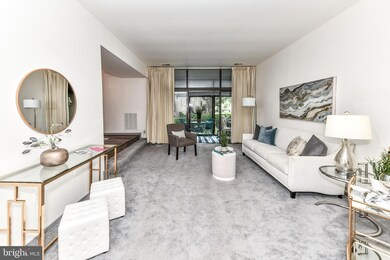 1639 Parkcrest Cir unit 100, Reston, VA 20190 - photo 5