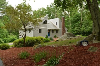 43 Quaker St, Northbridge, MA 01534 - photo 2