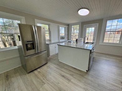 111 Stewart Ave, Greenville, AL 36037 - photo 3