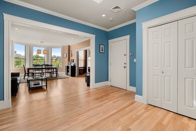 1038 Beacon St unit 403, Brookline, MA 02446 - photo 5