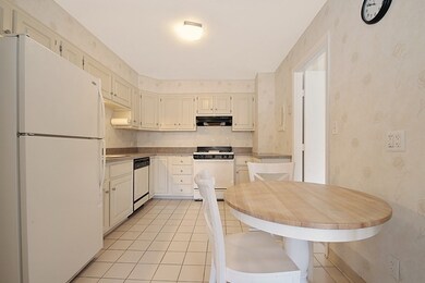 Imperial Towers unit 505, Chestnut Hill, MA 02467 - photo 7