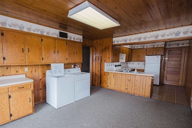 674 County Road O, Mineral Point, WI 53565 - photo 7