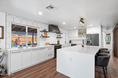 05-Kitchen