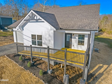 028-2319IslandBoulevard-Sevierville-TN-3